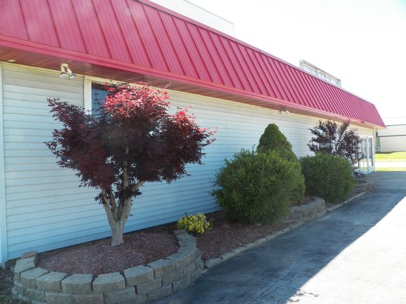 1610 S State St, Jerseyville, IL 62052